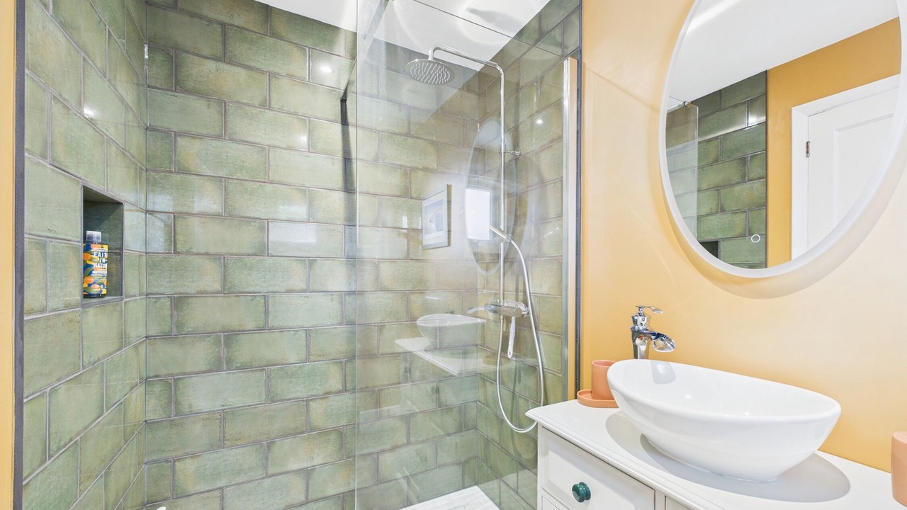 Photo of Bathroom in Nettlestone