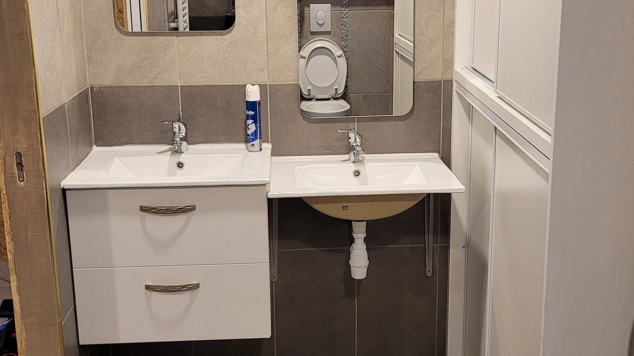 Photo of Bathroom in Charency-Vezin
