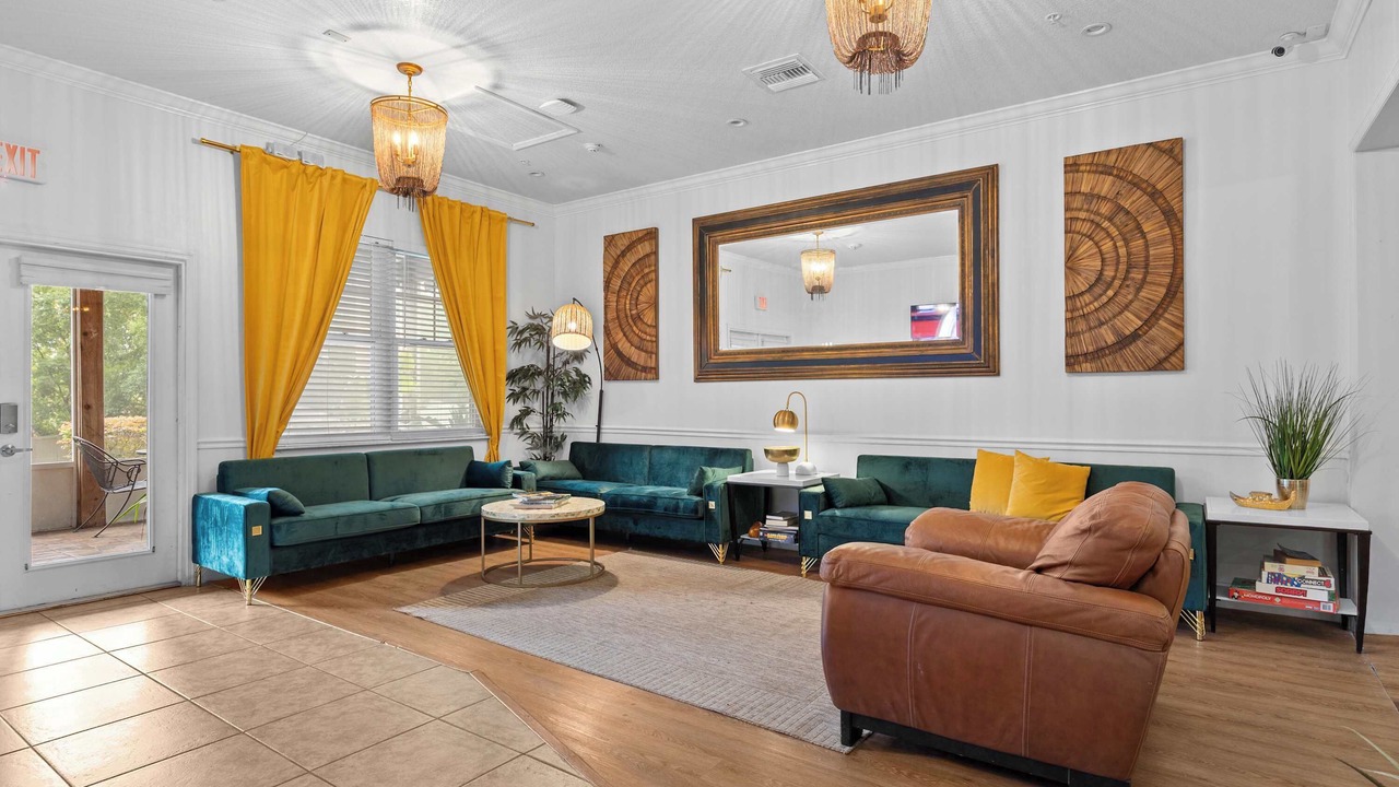 Photo of Livingroom in Orlovista