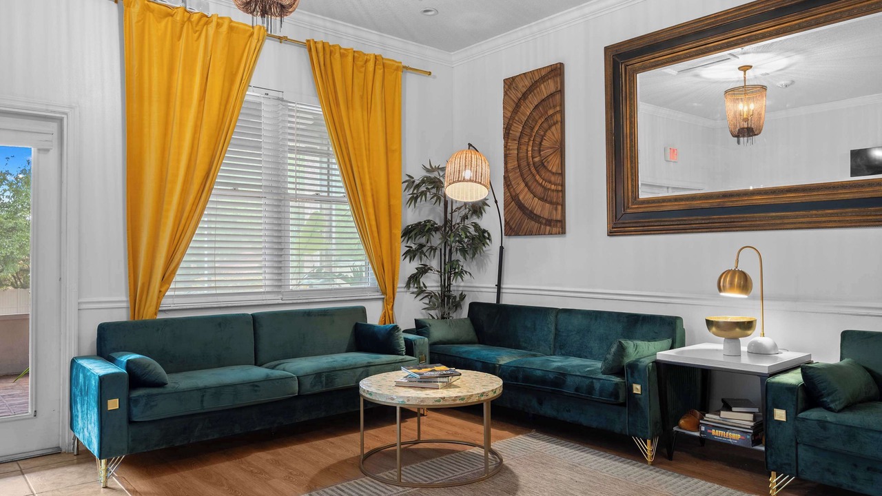 Photo of Livingroom in Orlovista