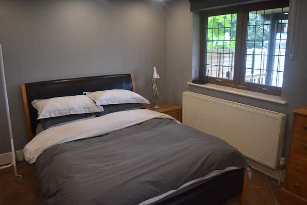 Photo of Bedroom in Kings Langley