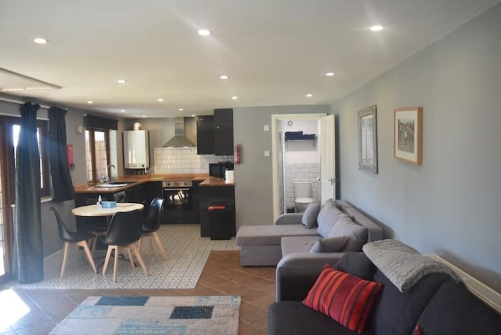 Photo of Livingroom in Kings Langley