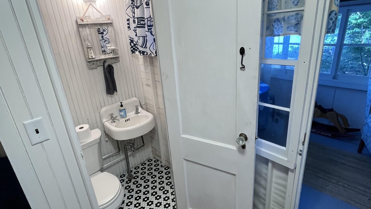 Photo of Bathroom in Waquoit Village