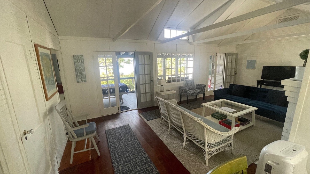 Photo of Livingroom in Waquoit Village