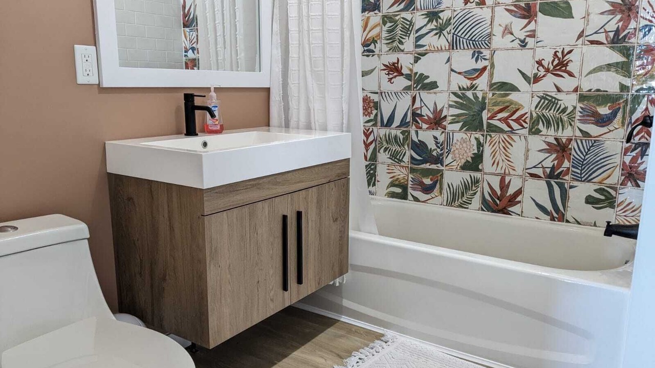 Photo of Bathroom in Woodville