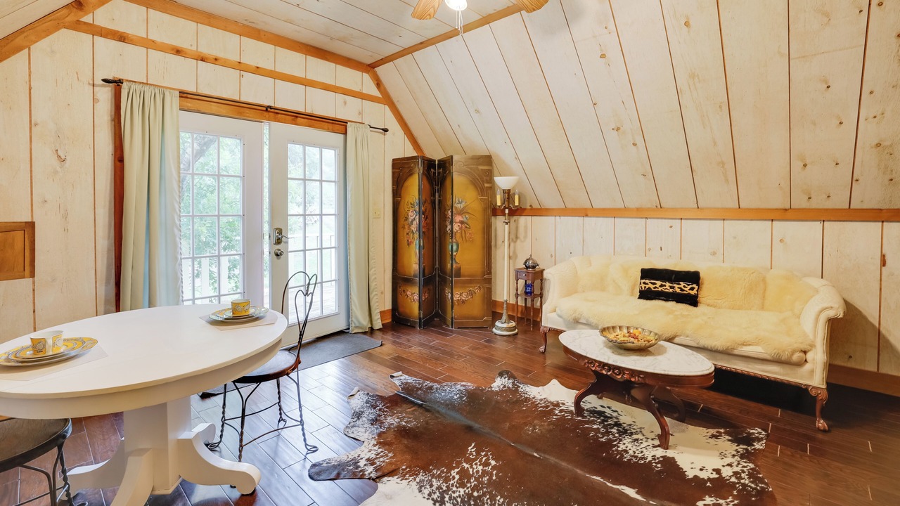 Photo of Livingroom in Tarpley