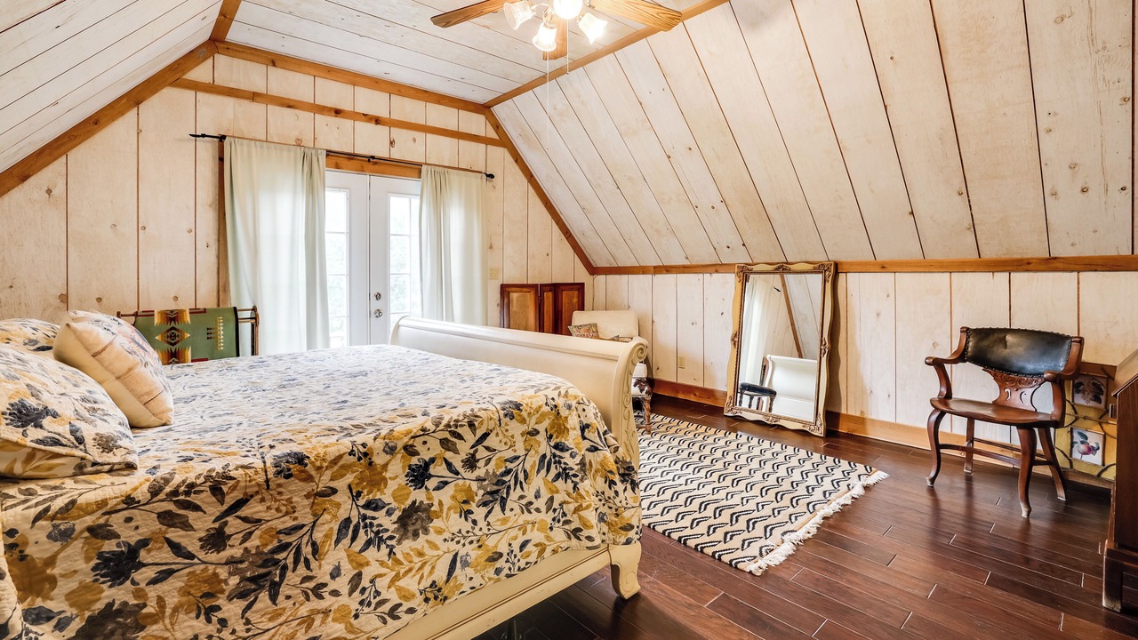 Photo of Bedroom in Tarpley