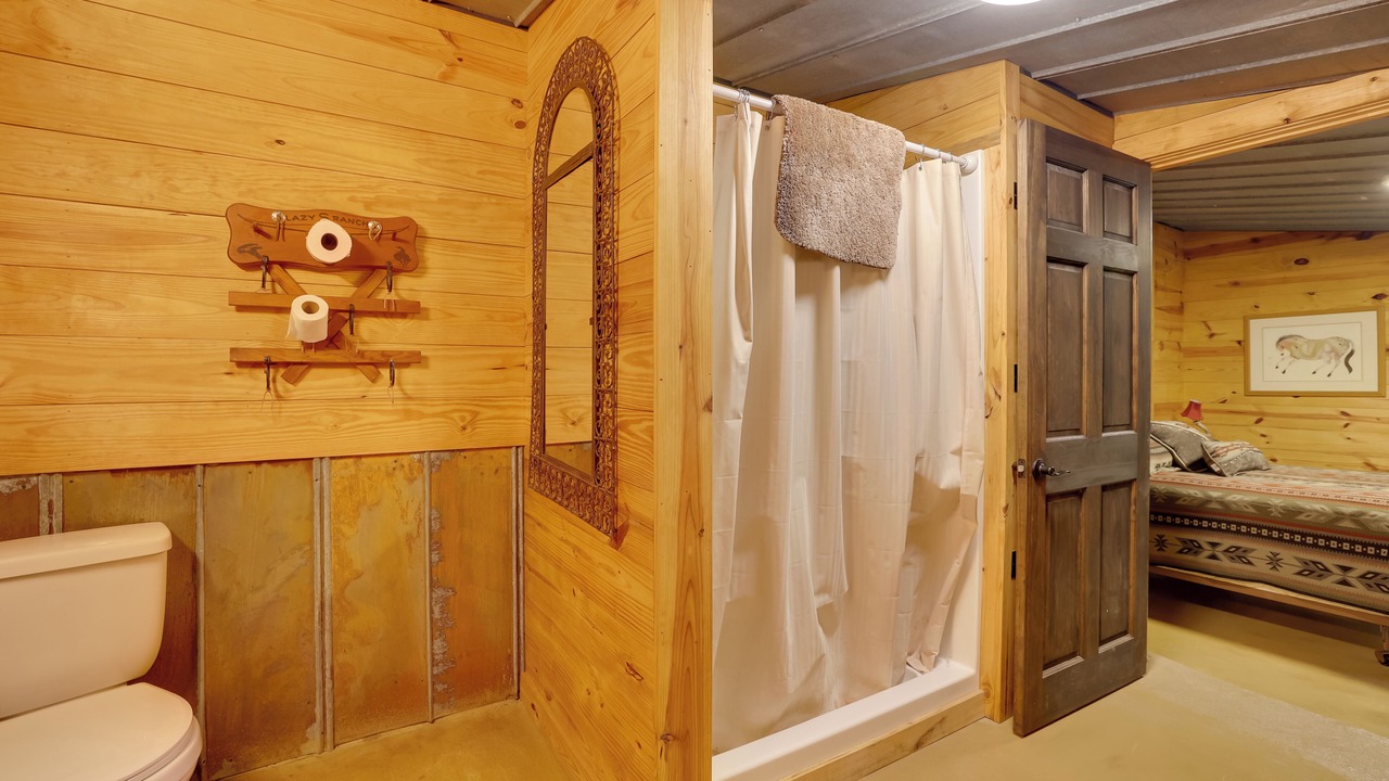 Photo of Bathroom in Tarpley
