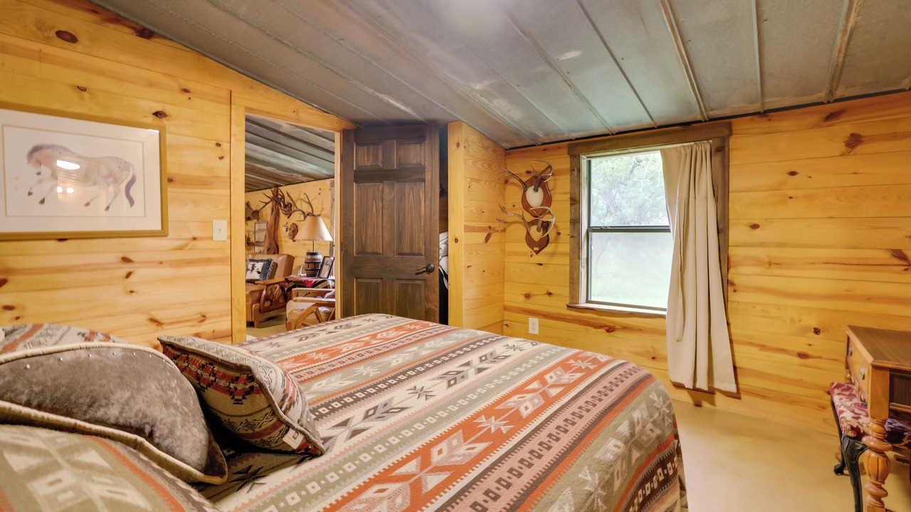 Photo of Bedroom in Tarpley
