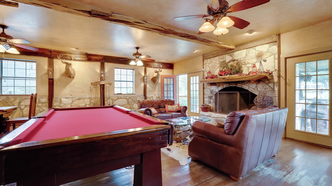 Photo of Livingroom in Tarpley