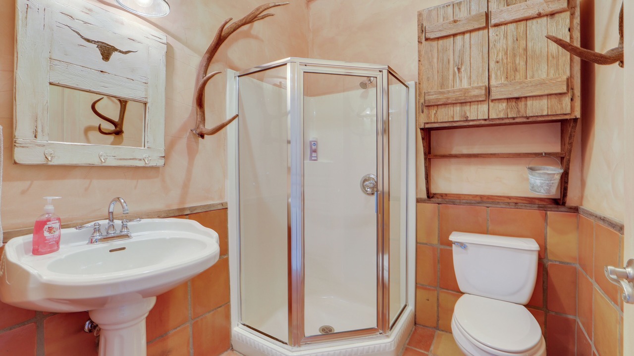 Photo of Bathroom in Tarpley