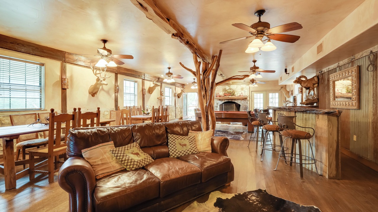 Photo of Livingroom in Tarpley