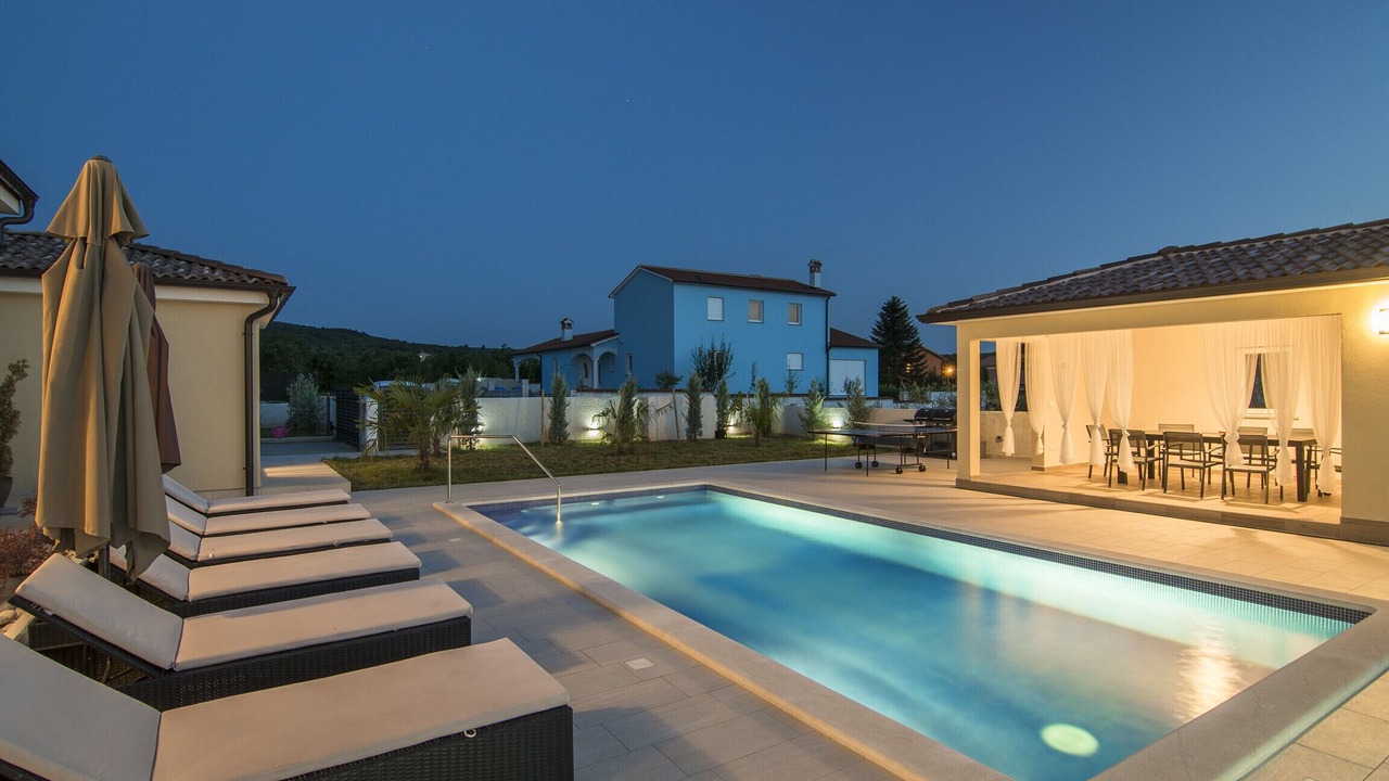 Photo of Outdoor in Rogocana