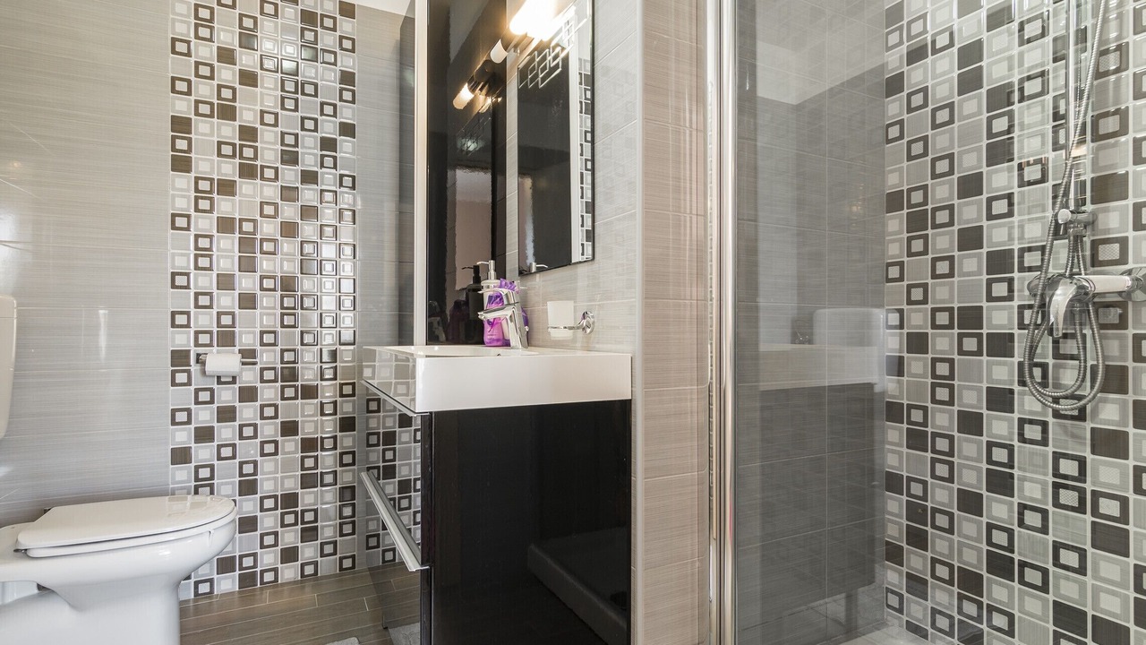 Photo of Bathroom in Rogocana