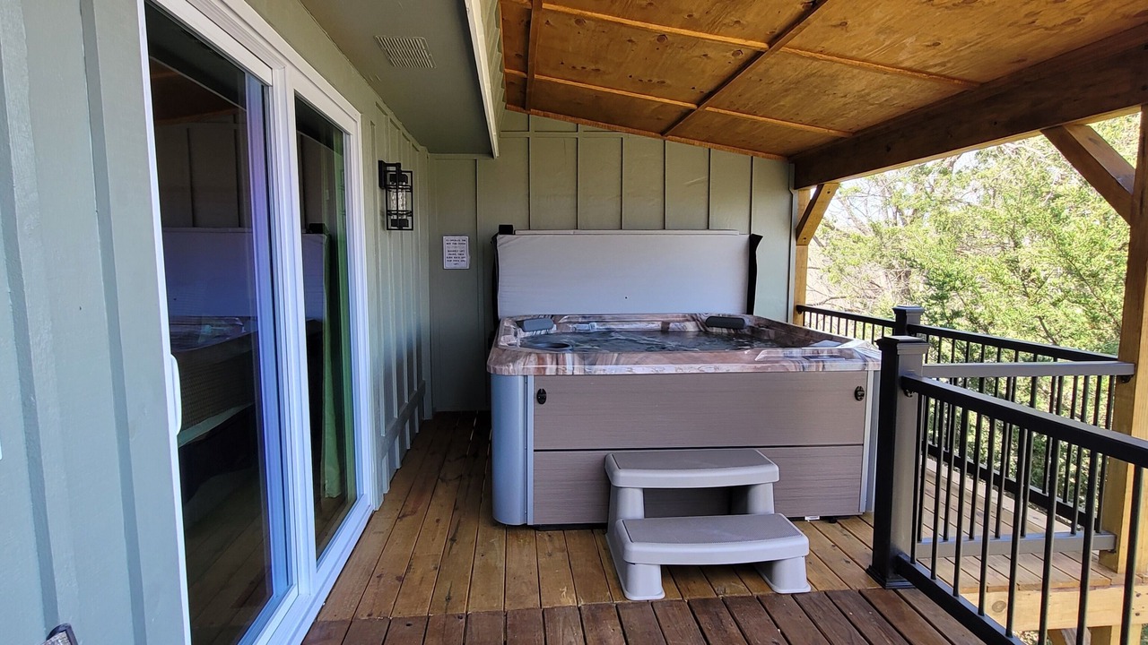 Photo of Patio Balcony in Sylvan Shores