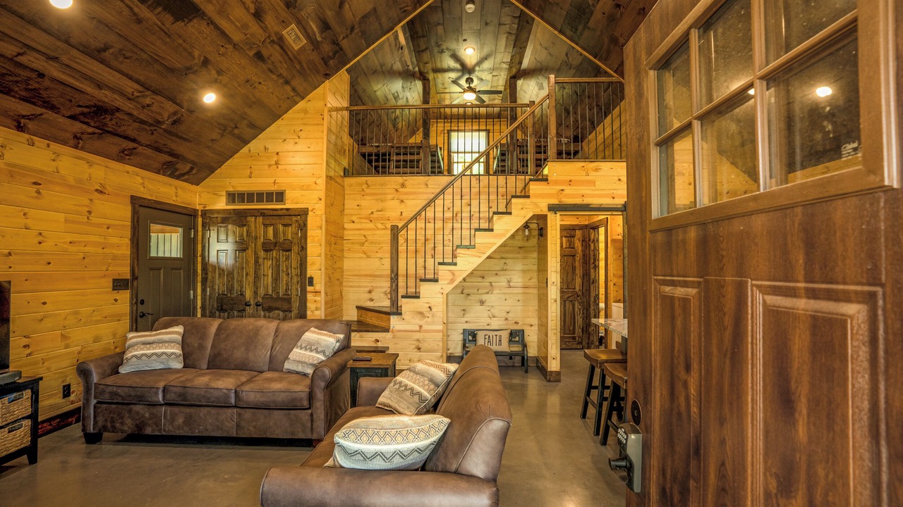 Photo of Livingroom in Bennett Springs