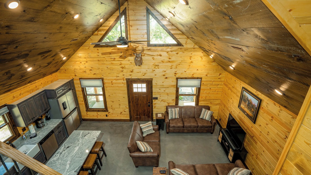 Photo of Livingroom in Bennett Springs