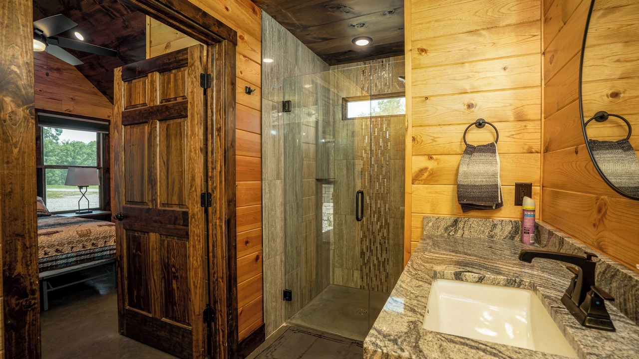 Photo of Bathroom in Bennett Springs