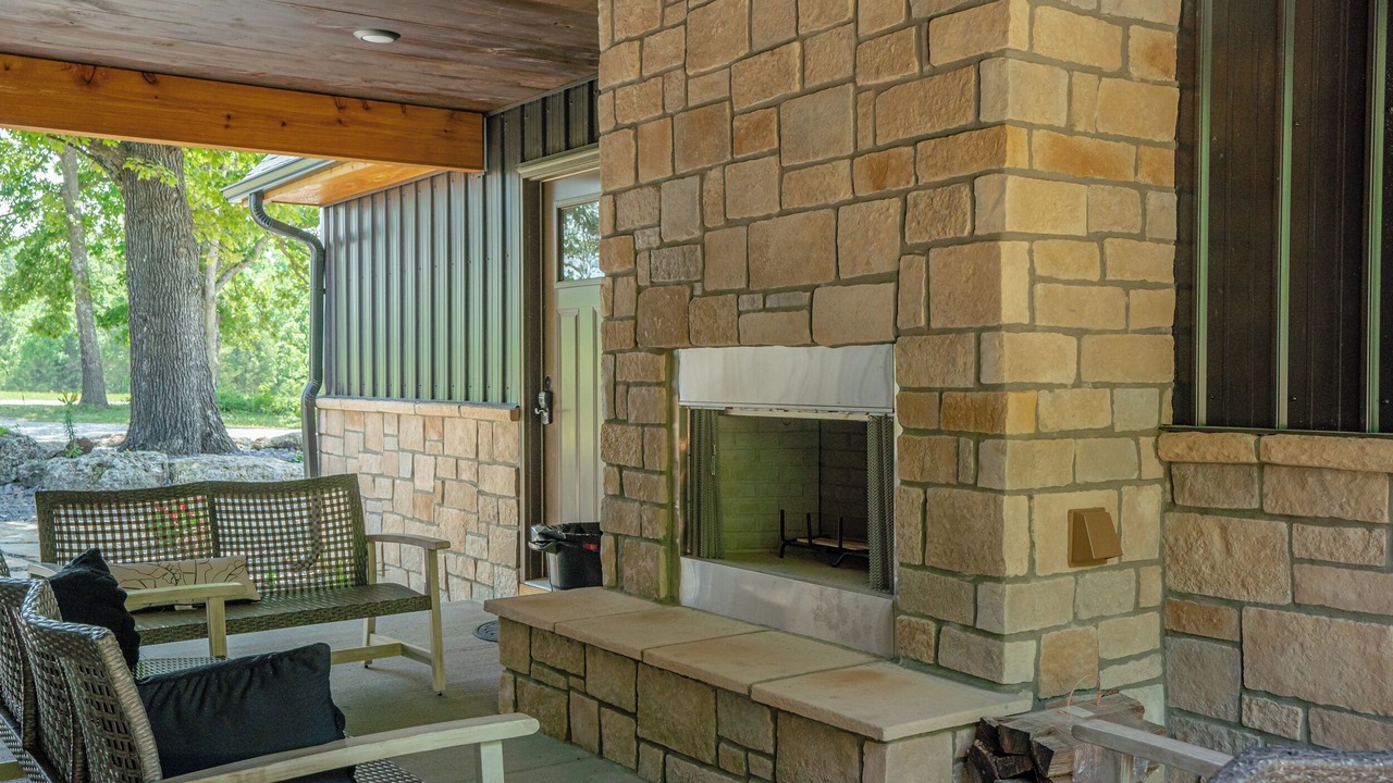 Photo of Patio Balcony in Bennett Springs