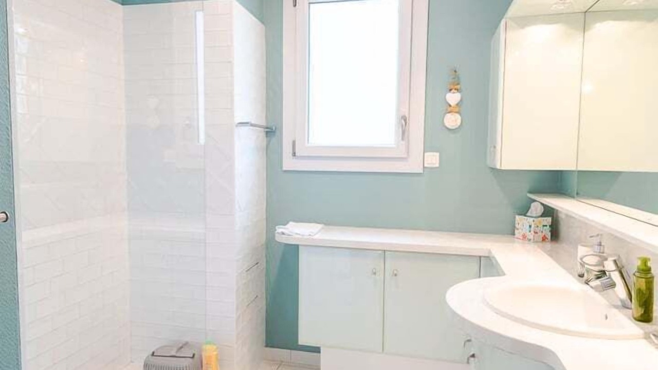 Photo of Bathroom in Amboise