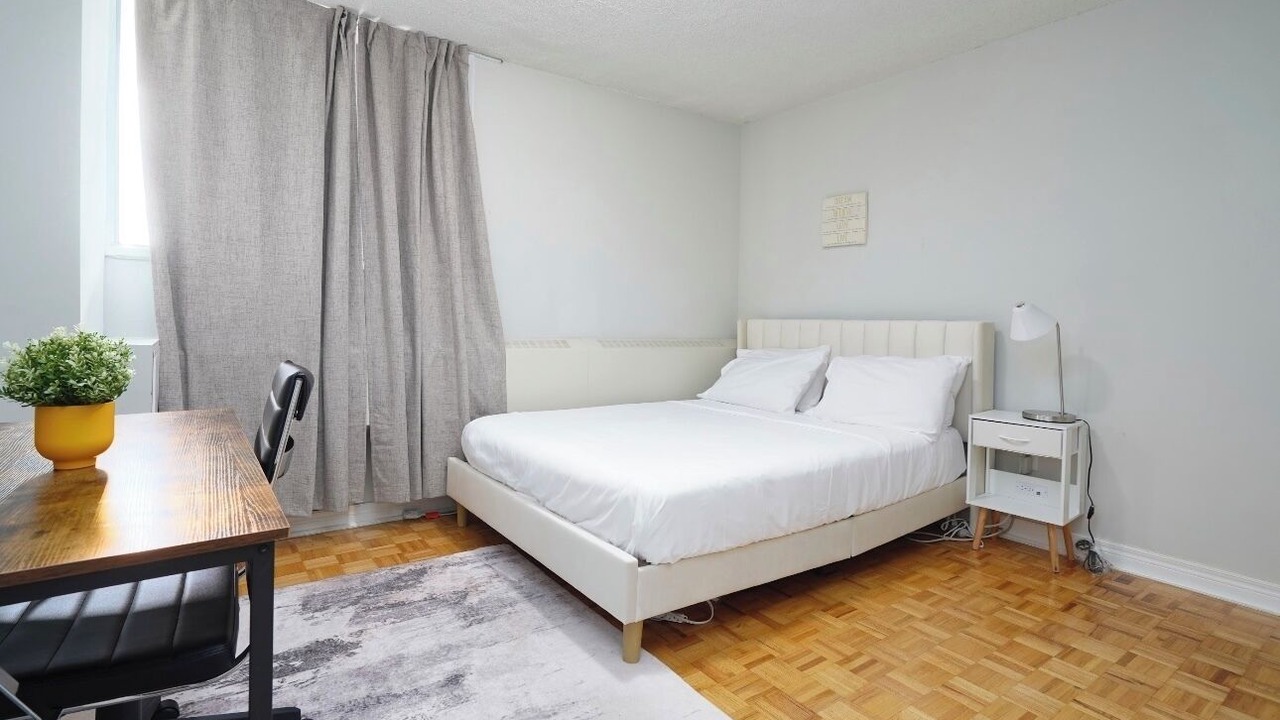 Photo of Bedroom in Cabbagetown