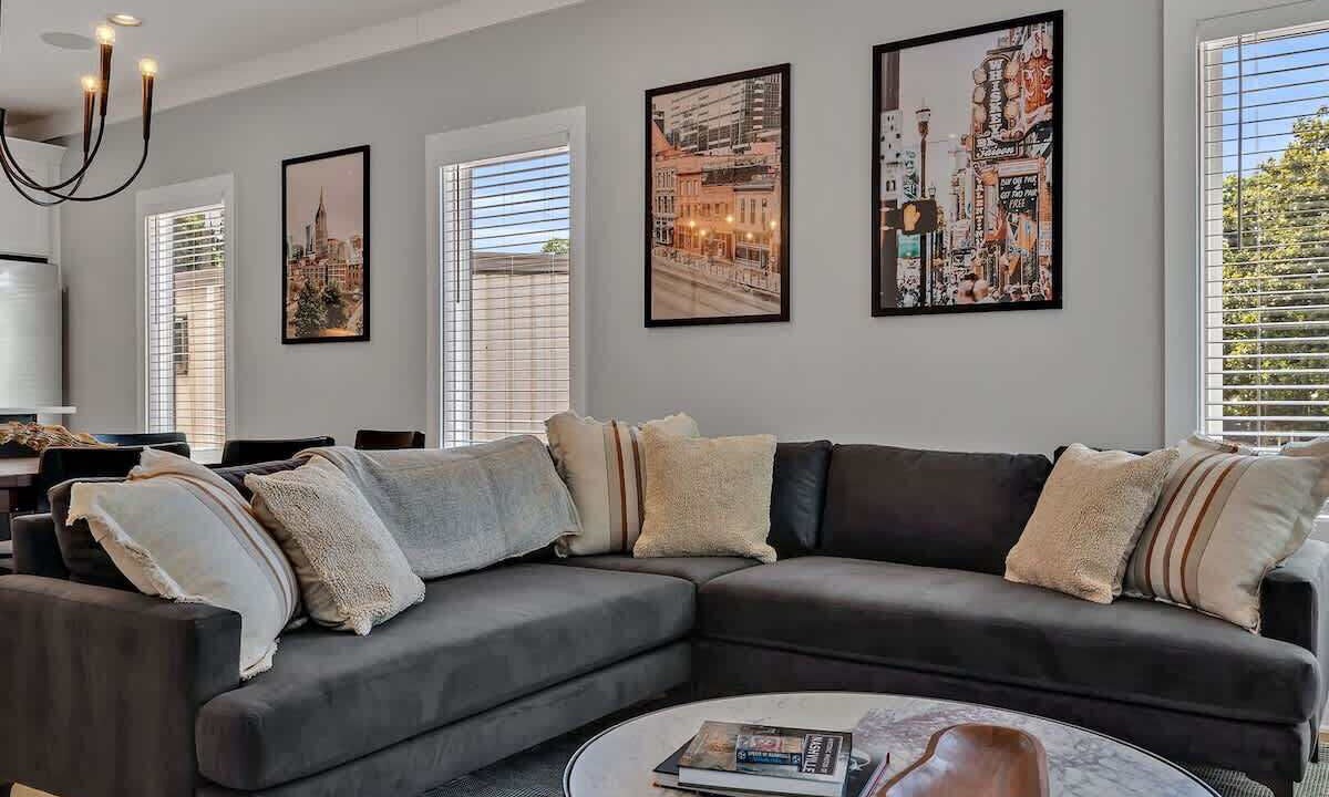 Photo of Bedroom in Berry Hill