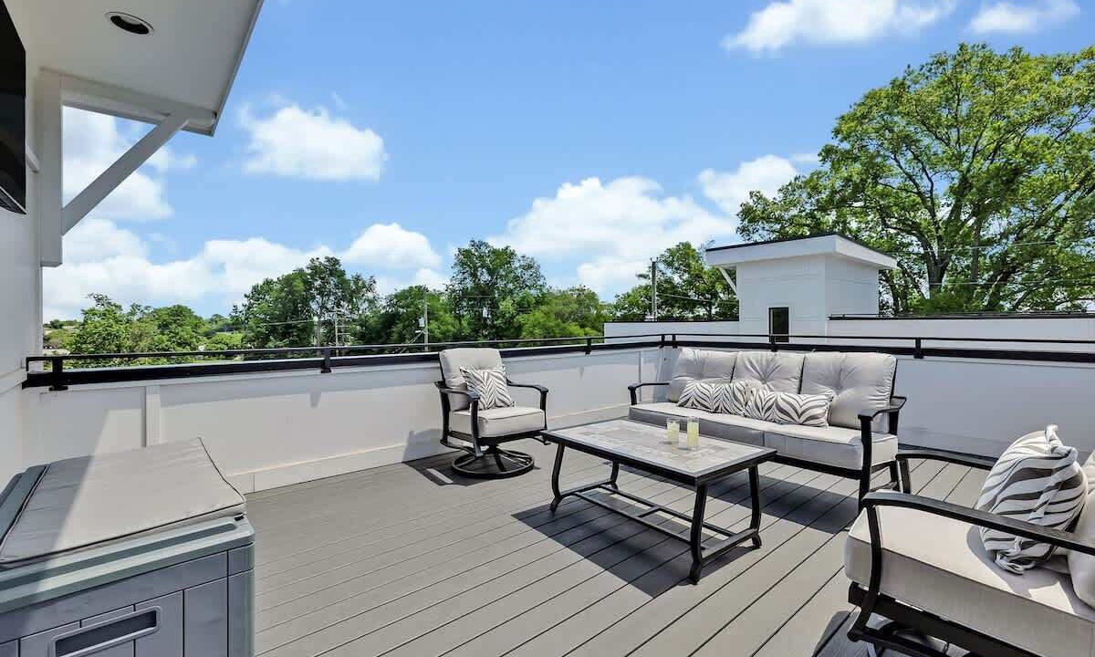 Photo of Outdoor in Berry Hill