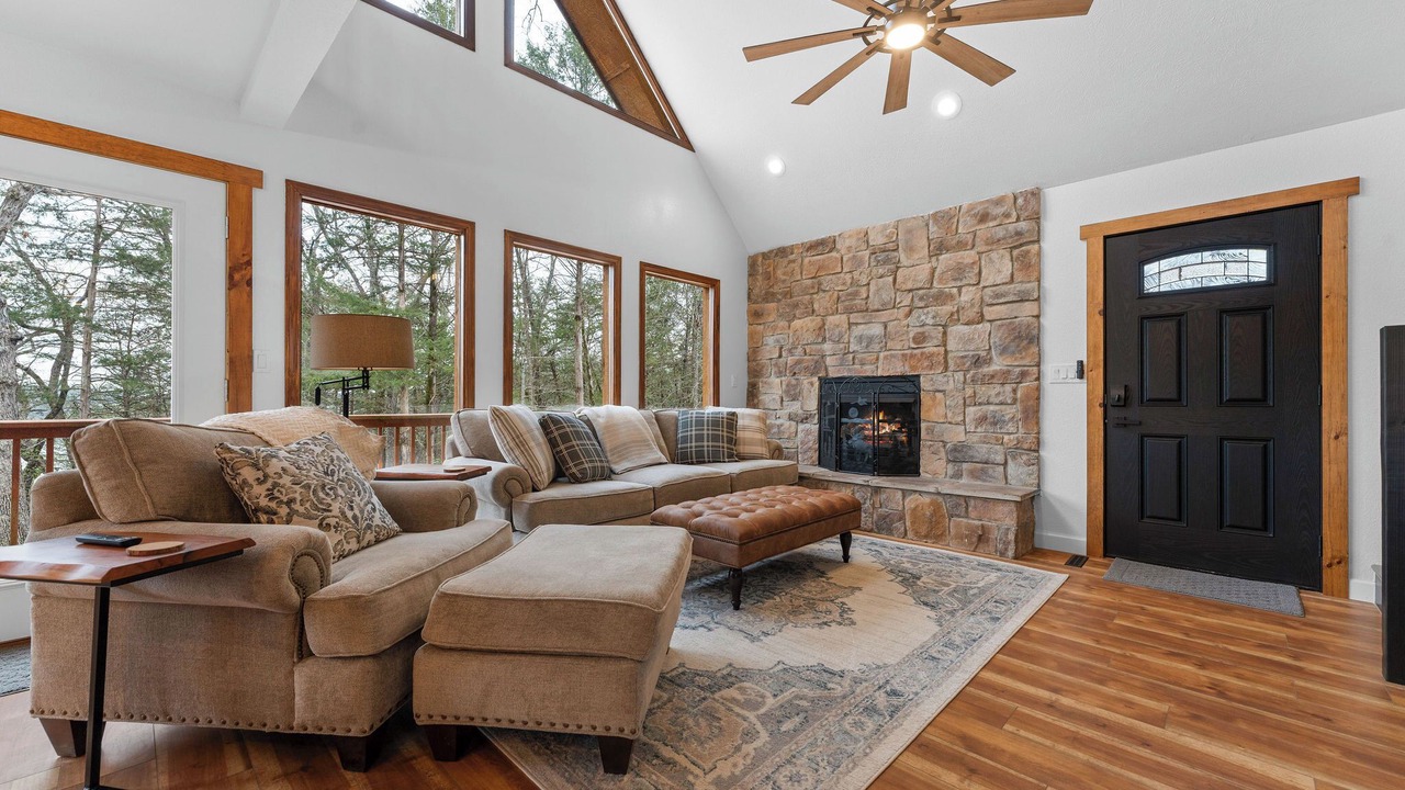 Photo of Livingroom in Eagle Rock