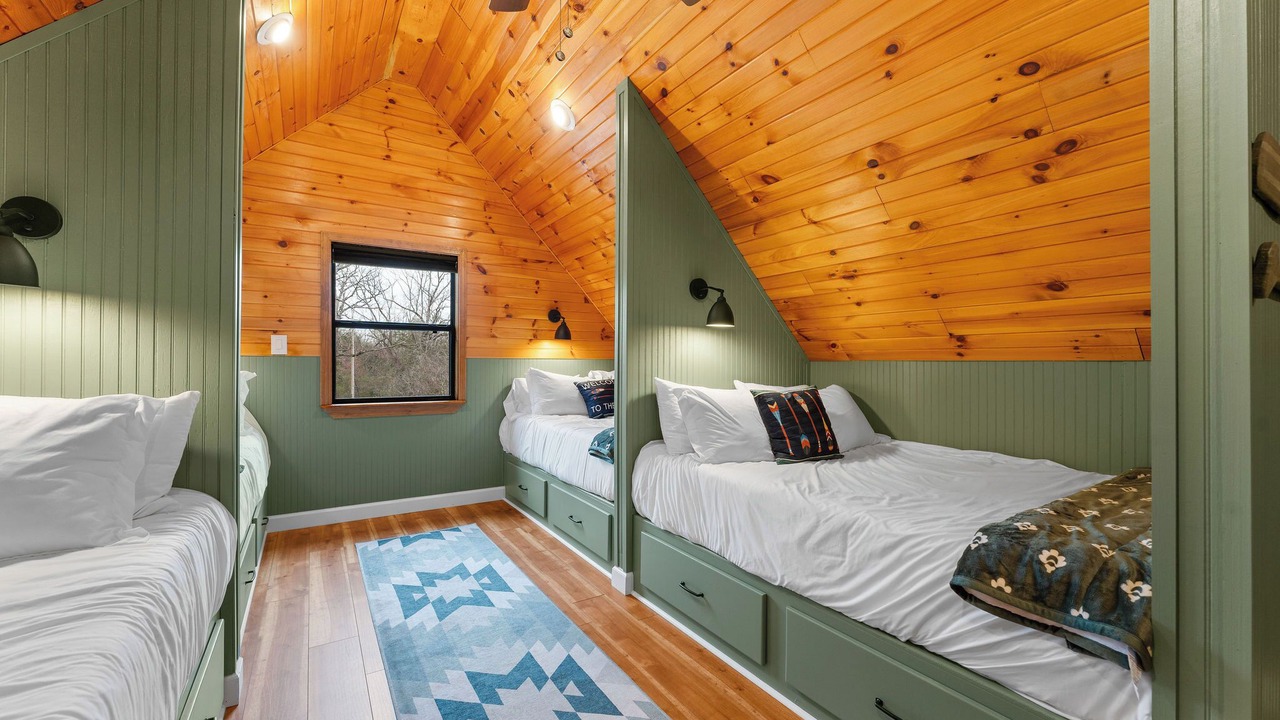 Photo of Bedroom in Eagle Rock