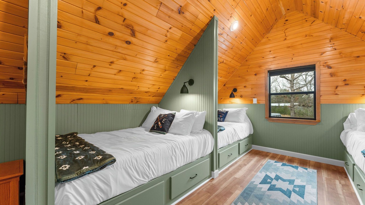 Photo of Bedroom in Eagle Rock