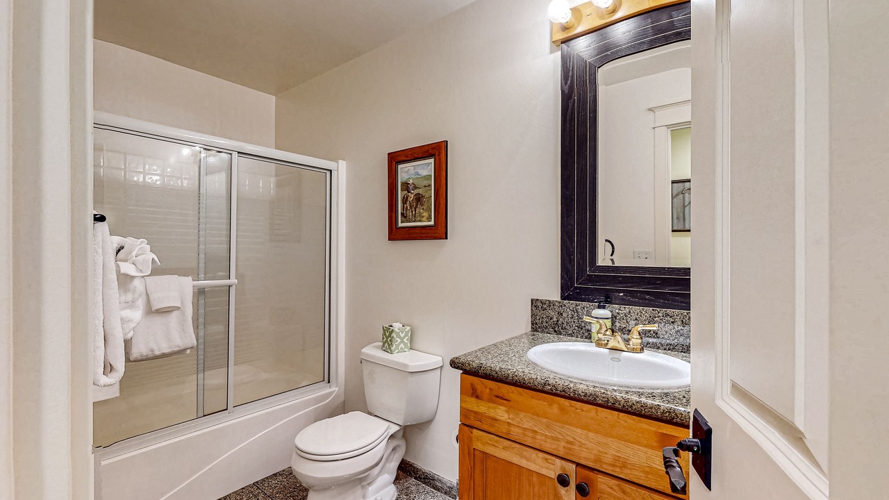 Photo of Bathroom in Black Butte Ranch