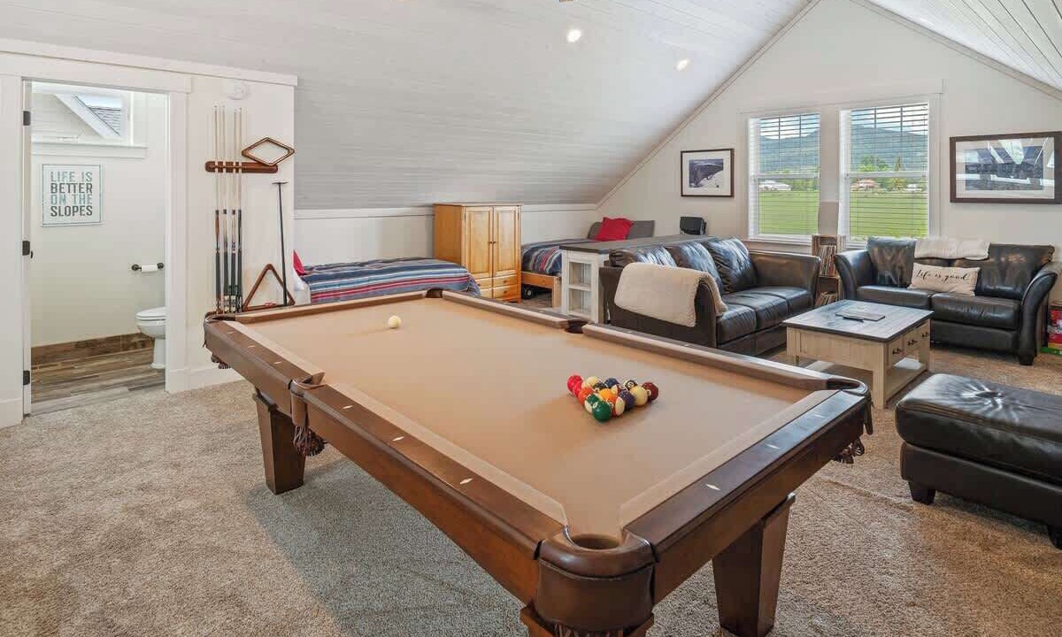 Photo of Outdoor in Laclede