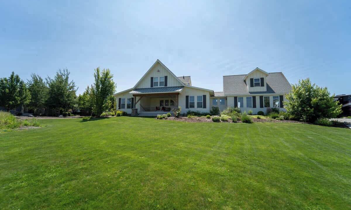 Photo of Others in Laclede