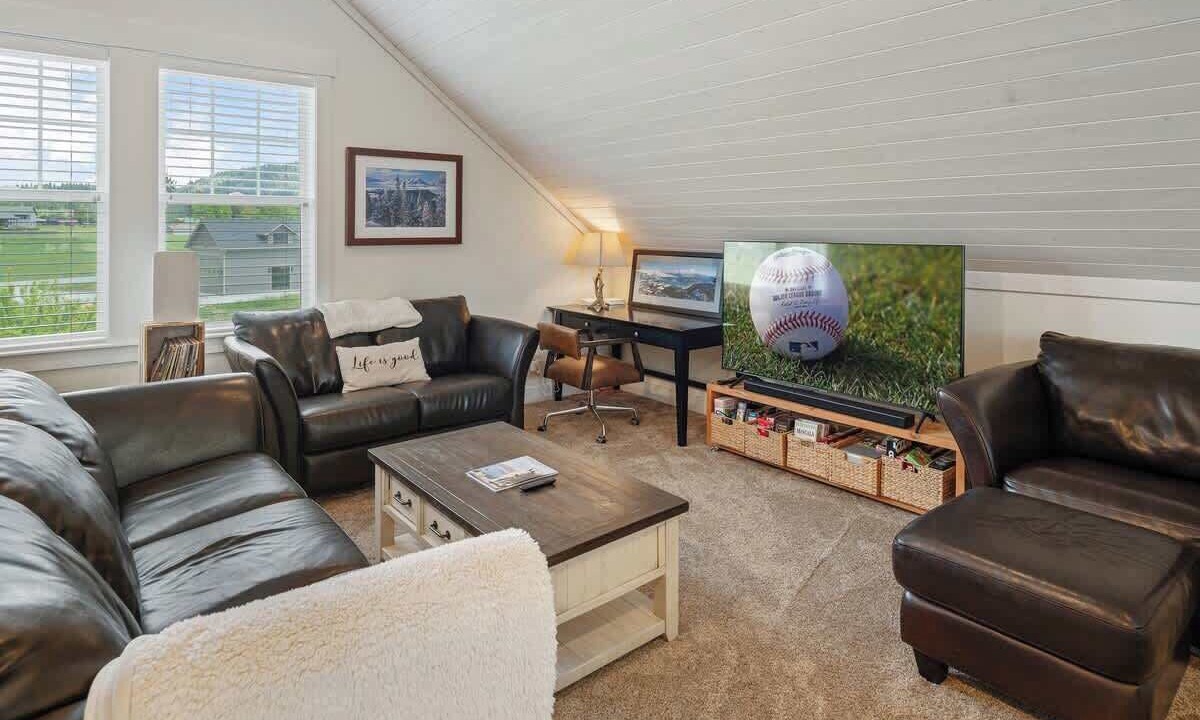 Photo of Others in Laclede