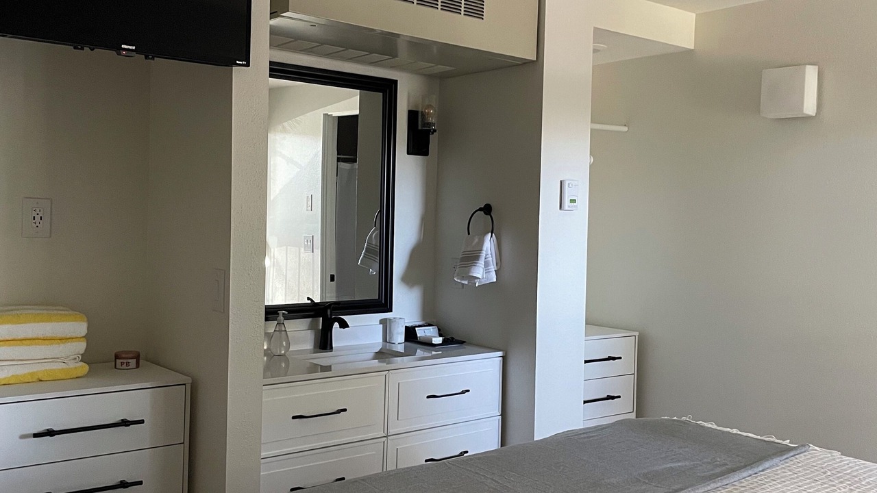 Photo of Bedroom in Bend