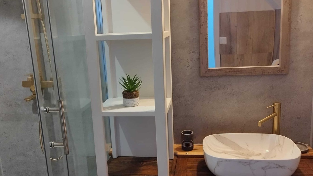 Photo of Bathroom in Paimpont