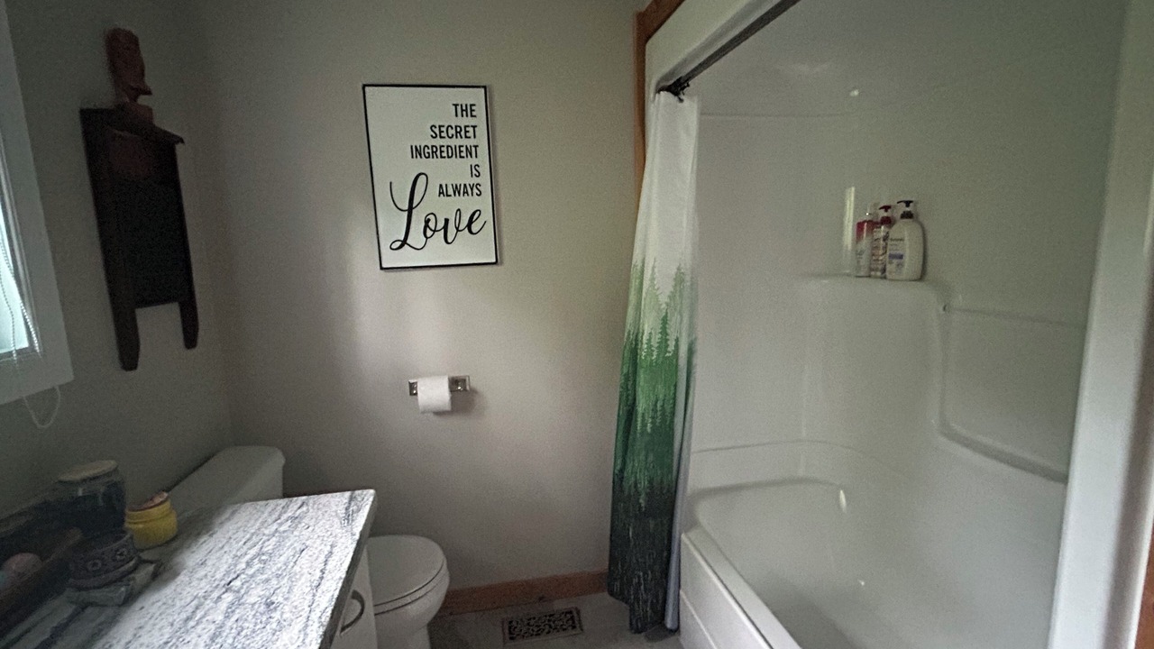 Photo of Bathroom in Temagami