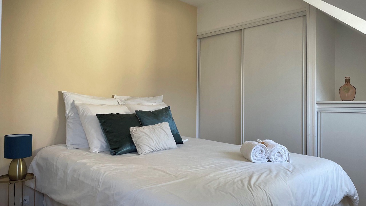 Photo of Others in Nemours