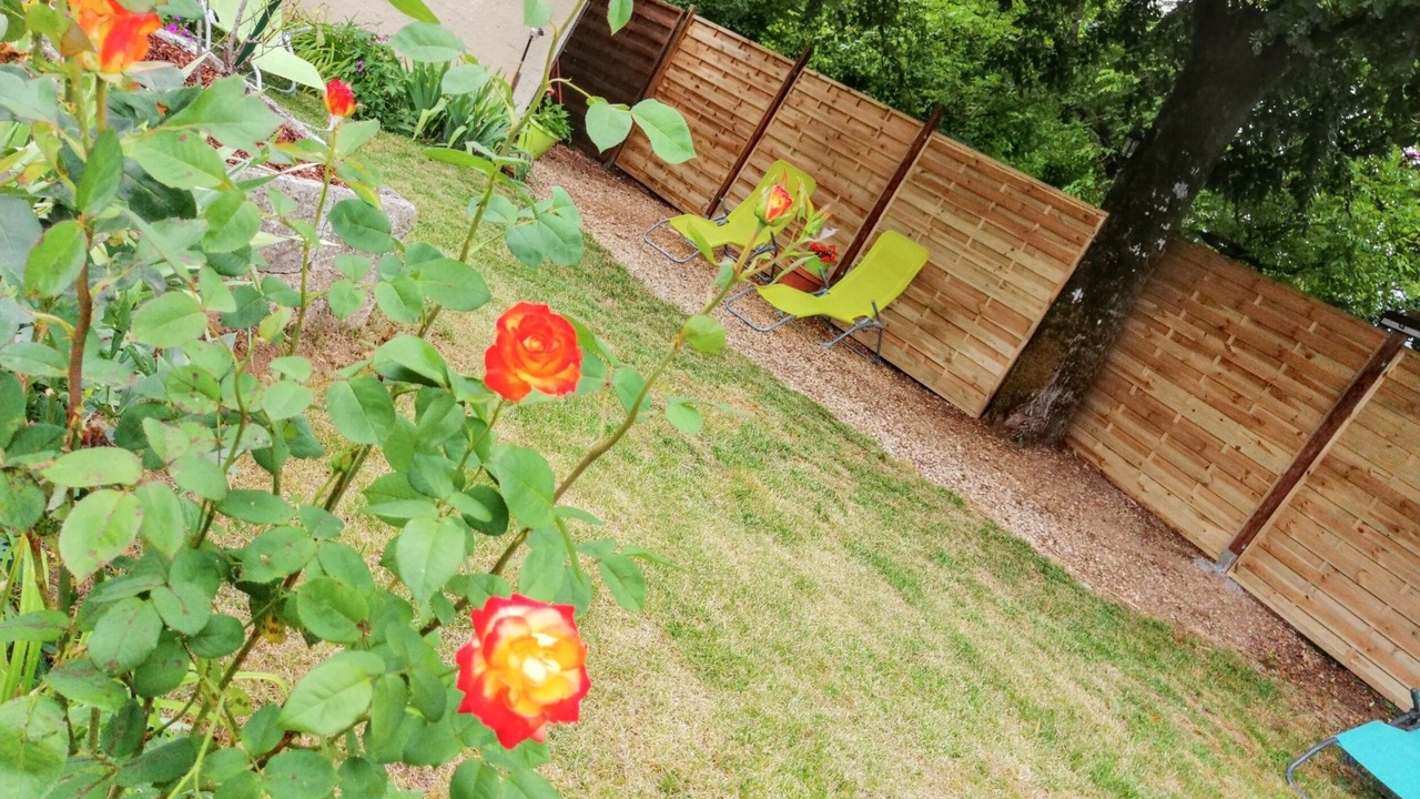 Photo of Outdoor in Villeneuve d'Aveyron