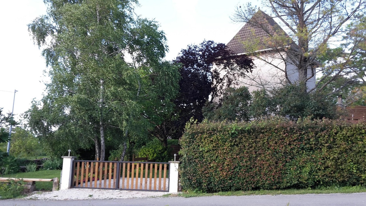 Photo of Outdoor in Villeneuve d'Aveyron