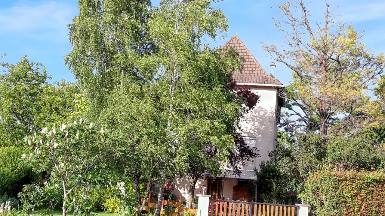 Photo of Outdoor in Villeneuve d'Aveyron