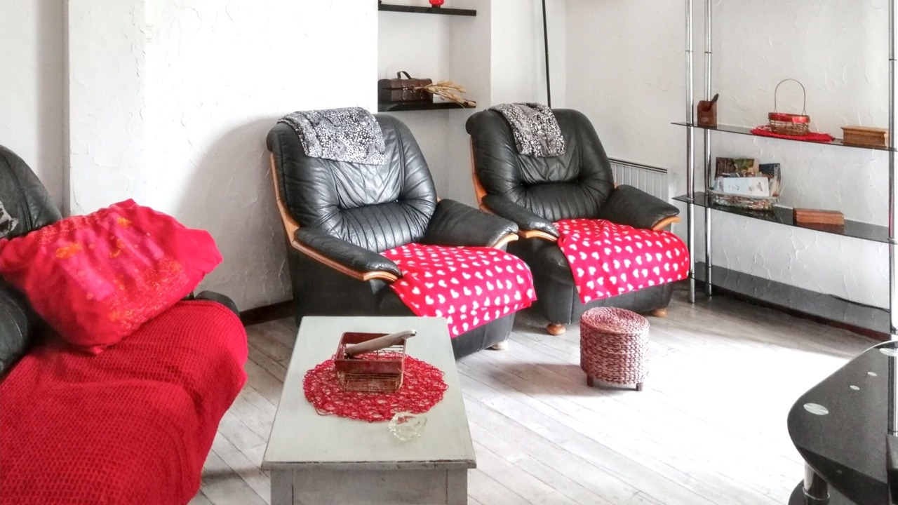 Photo of Livingroom in Villeneuve d'Aveyron