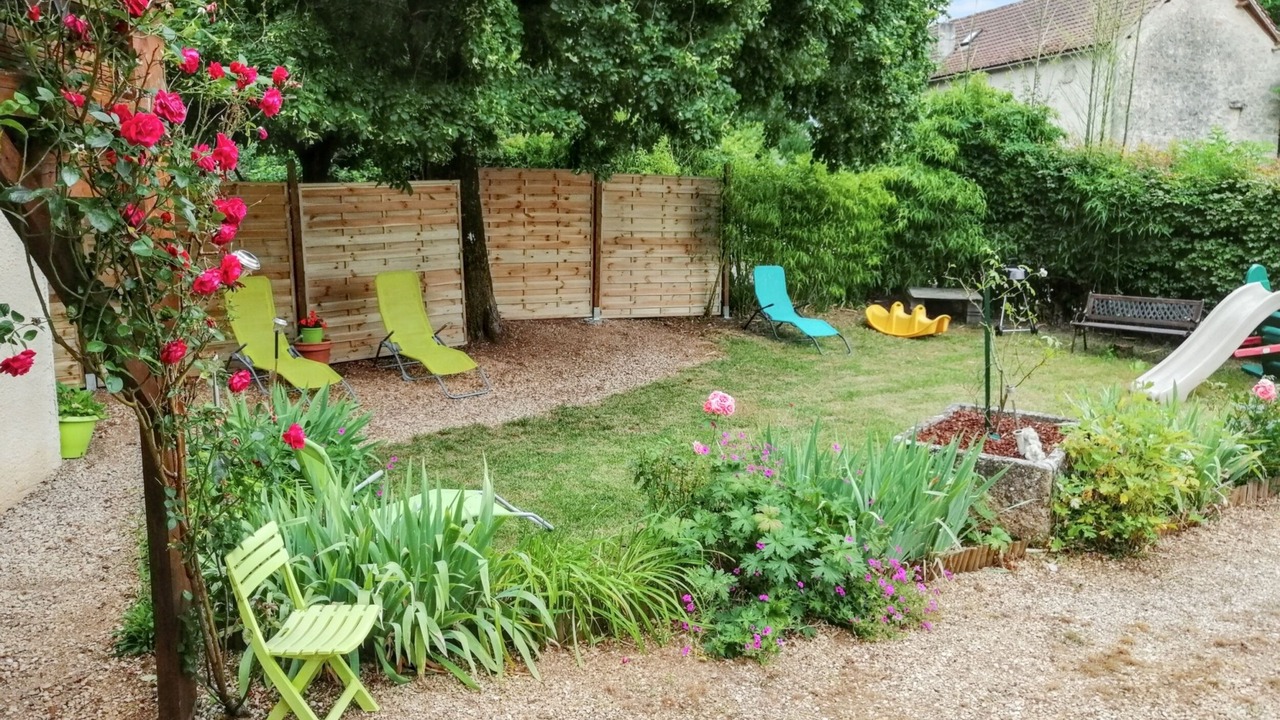 Photo of Outdoor in Villeneuve d'Aveyron