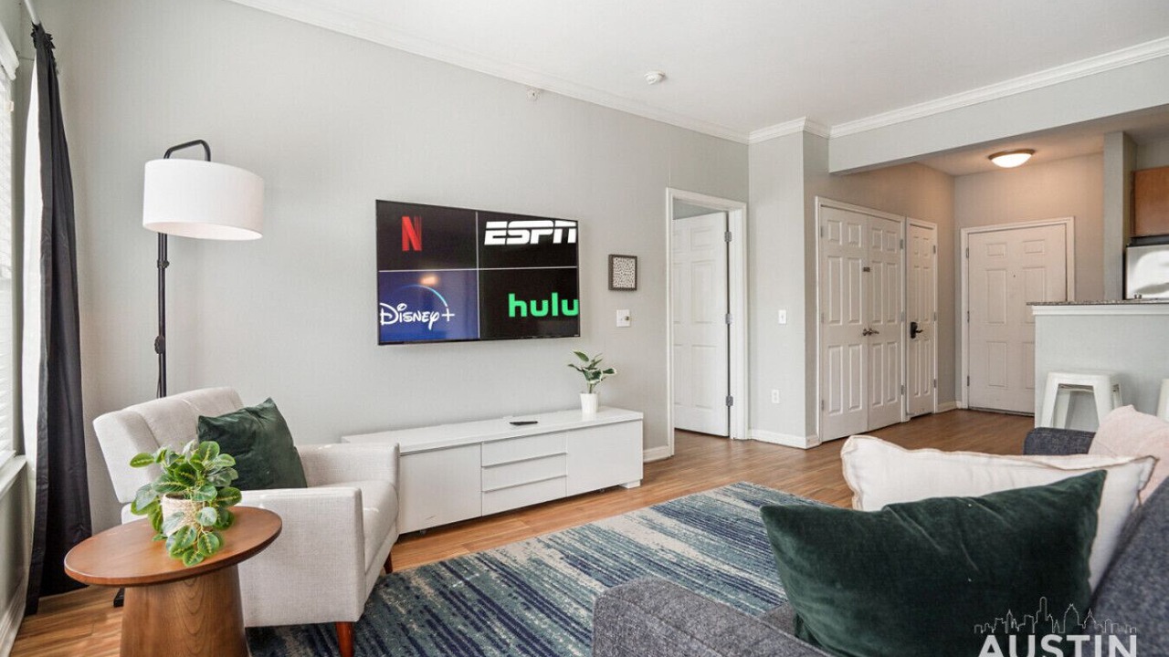 Photo of Bedroom in West Campus