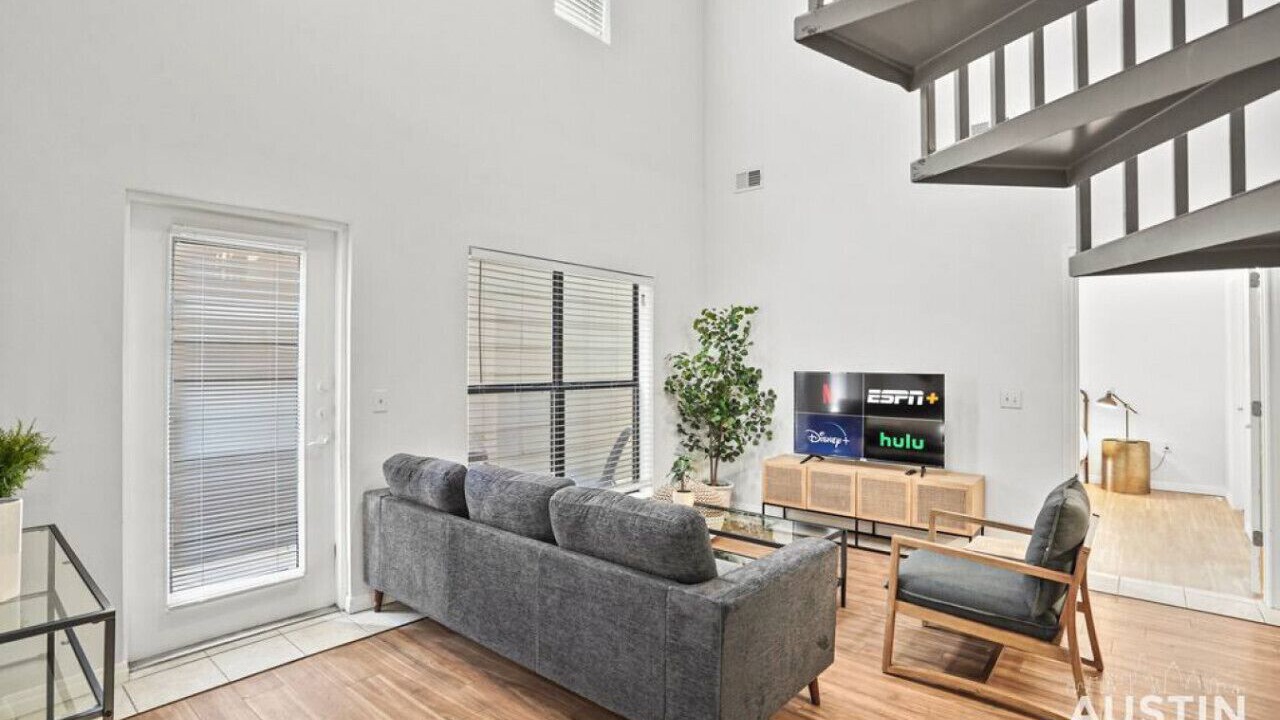 Photo of Bedroom in West Campus
