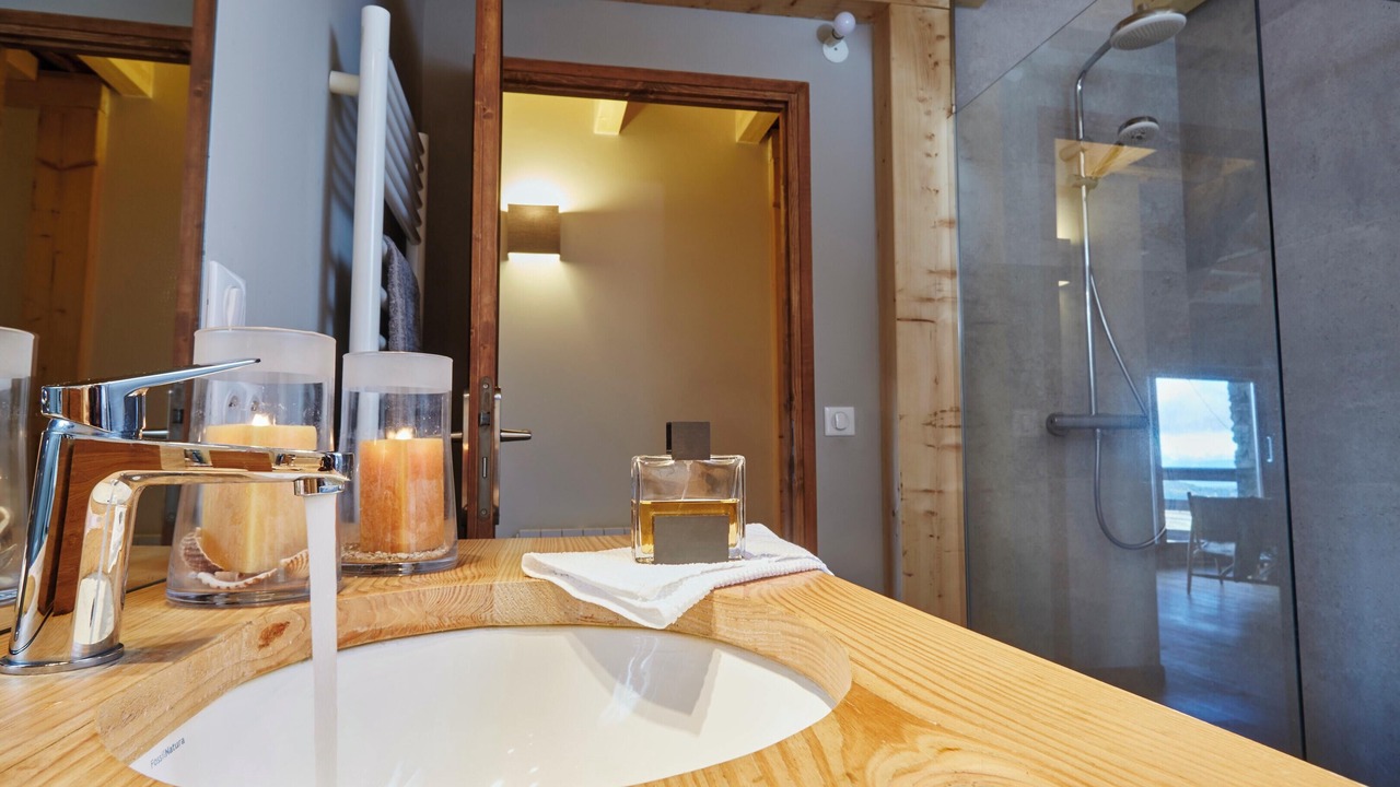 Photo of Bathroom in La Llagonne