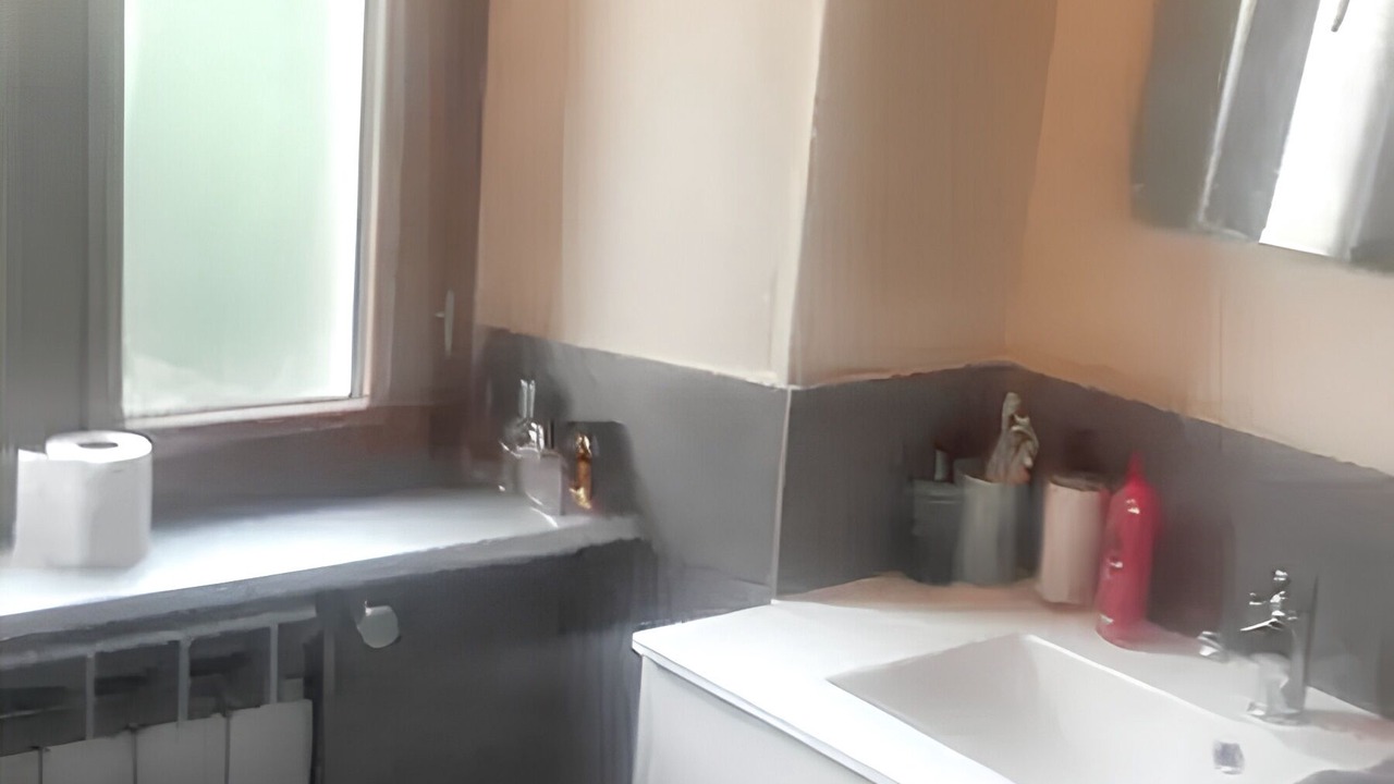 Photo of Bathroom in Prat-Bonrepaux