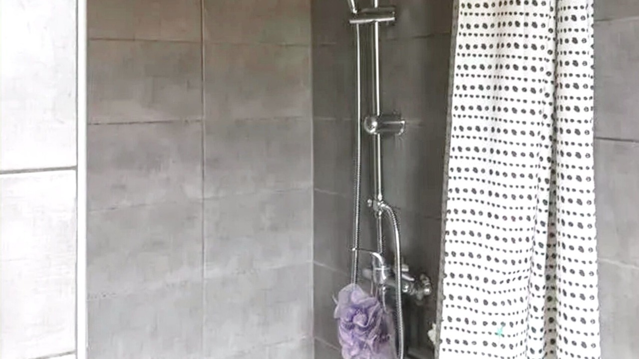 Photo of Bathroom in Prat-Bonrepaux