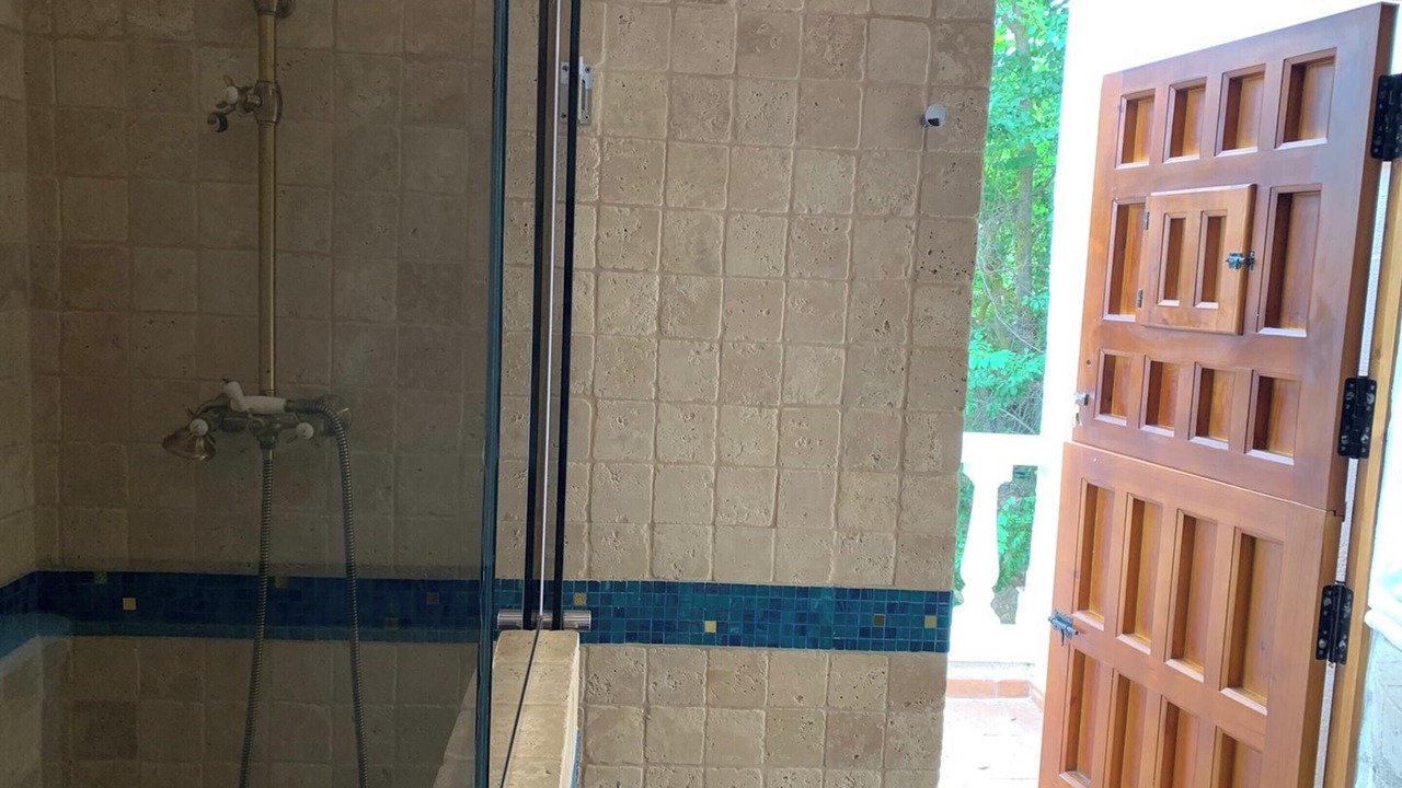Photo of Bathroom in Querol