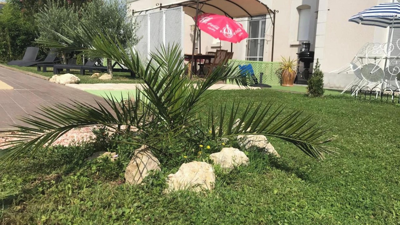 Photo of Others in Saint-Cyr-sur-Loire